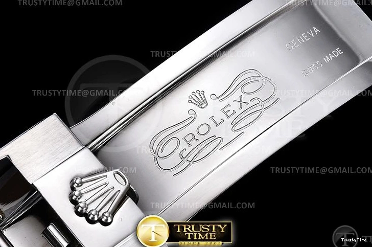 0211 ROLYM179 – YachtMaster EyeCatching 1076